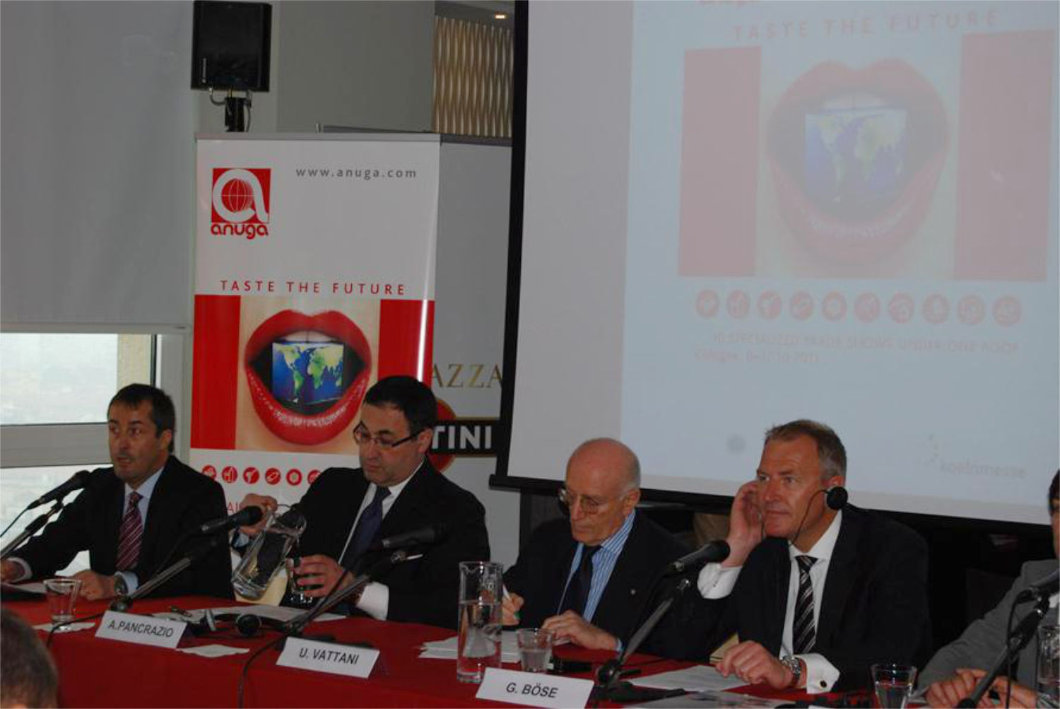 foodandbev-anuga-press-conference-01